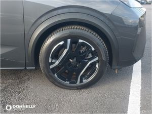 Peugeot 3008 E- Electric Estate Allure - Image 4