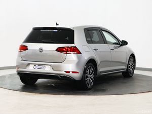*129* 2019 Volkswagen Golf 1.6TDI SE NAV - Image 4