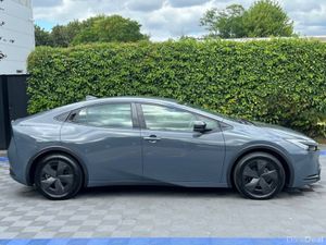 Toyota Prius 1.8 HYBRID AUTO // LOW MILEAGE // HEA - Image 2