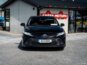 2019 Toyota Camry Hybrid Automatic - Image 2