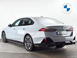 BMW 5-Series 530e M Sport Saloon - Image 2