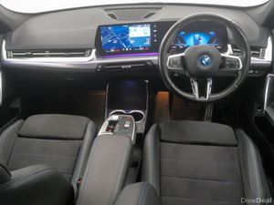 BMW iX1 eDrive20 M Sport - Image 4