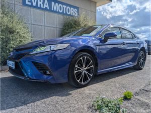 Toyota Camry WS HYBRID AUTOMATIC 2.5 PETROL //HALF - Image 4