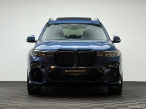 BMW X7 40D M SPORT PRO *HUGE SPEC* - Image 2