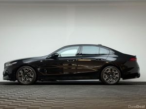 BMW 5-Series 530E M SPORT - Image 4