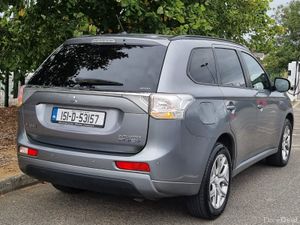 2015 MITSUBISHI OUTLANDER AUTOMATIC hybrid - Image 3