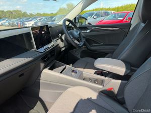 Volkswagen Tiguan EDITION 75 2.0TDI DSG 150HP - Image 3