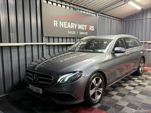 192 Mercedes-Benz E-Class E 220 D AVANTGARDE ESTAT - Image 4