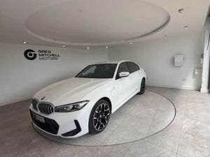 BMW 3-Series 330e 22.3 kWh M Sport 4dr Step Auto - Image 3