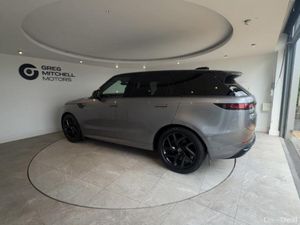 Land Rover Range Rover Sport 3.0 D300 Dynamic SE 5 - Image 4