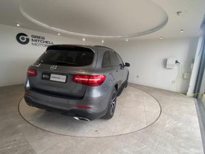 Mercedes-Benz GLC GLC 220d 4Matic AMG Night Editio - Image 4