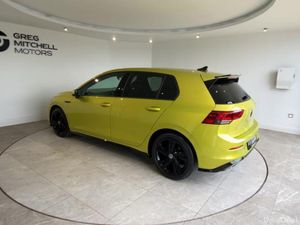 Volkswagen Golf 1.5 eTSI 150 R-Line 5dr DSG - Image 2