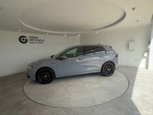 Volkswagen Golf 2.0 TDI Style 5dr DSG - Image 4