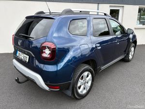 201 Dacia Duster Comfort 1.5 DCI 115HP  4WD - Image 4