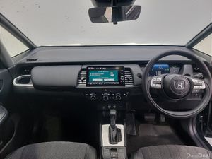 Honda Jazz Hatchback Advance - Image 4