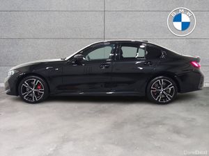 BMW 3-Series 330e M Sport Saloon - Image 4