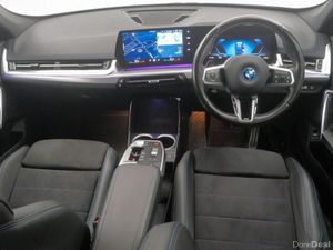 BMW iX1 eDrive20 M Sport - Image 4