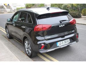 Kia Niro 3 Self Charging Hybrid - Full Leather, Bi - Image 4