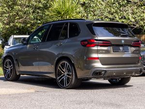 BMW X5 xDrive 50e M Sport - Image 2