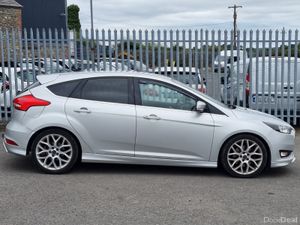 €3650 Ford Focus 2015 automatic nct&tax €3650 - Image 4