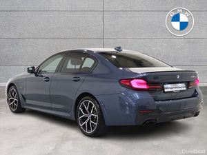 BMW 5-Series 530e M Sport Saloon - Image 3