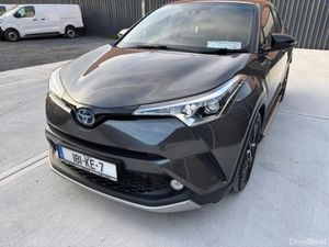 2018 Toyota C-HR 1.8 HYBRID LUNA SPORT AUTOMATIC! - Image 3