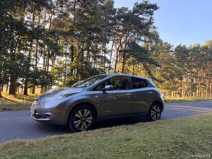 Nissan Leaf 2014 SV 24KW/h - Image 3