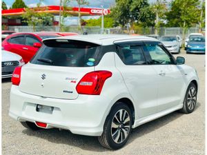 Suzuki Swift RS 1.2L Petrol Hybrid - Low mileage ( - Image 4