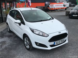 2016 Ford Fiesta **VERY LOW KMS** - Image 2