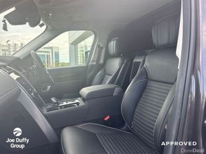 Land Rover Discovery 3.0D D300 HSE - Image 4