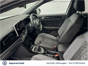 Volkswagen T-Roc R-Line 1.0 TSI 110HP 6 SPEED FWD - Image 4