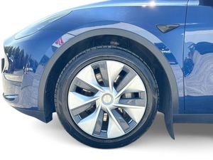 Tesla Model Y LONG RANGE AWD BZB3S5T BZB3S5T3 5DR - Image 4