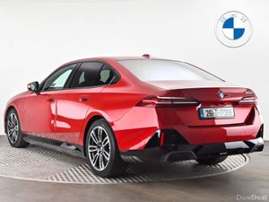 BMW 5-Series 530e M Sport Saloon - Image 2