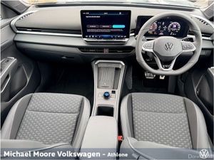Volkswagen T-Roc R-L+ 1.5TSI 150HP MHEV - Image 2