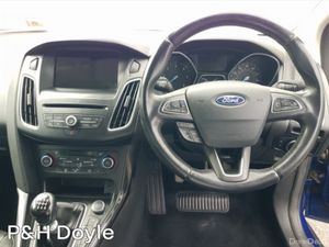 Ford Focus TITANIUM - Image 2