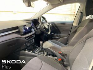 Skoda Fabia Selection 1.0MPI 80bhp - Image 4