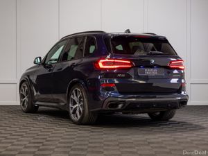 212 BMW X5 X-Drive 45e M-Sport - Image 4