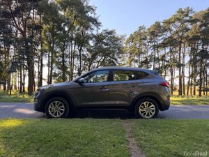 Hyundai Tucson 2016 Diesel Low Mileage - Image 4
