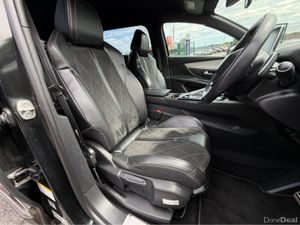 Peugeot 5008 ( 172 REG ) 2.0 GT LINE 7 SEATER - QU - Image 2