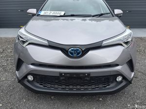 Toyota C-HR Hybrid Automatic 2018 Leather Seats - Image 2