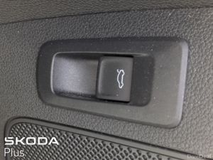 Skoda Karoq **ELECTRIC BOOT**FULL LEATHER**AUTOMAT - Image 3