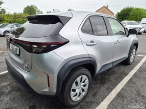 Toyota Yaris Cross 2021 1.5L Petrol Hybrid Auto - Image 3