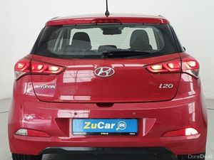 Hyundai i20 1.2 Deluxe - Image 4