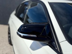 BMW 320i 2.0 M Sport Automatic 2018 Low KM - Image 3