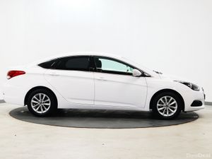 *118* 2017 Hyundai i40 1.7crdi comfort - Image 3