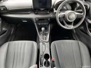 Toyota Yaris G - Image 4