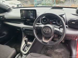 Toyota Yaris 2020 - Image 2