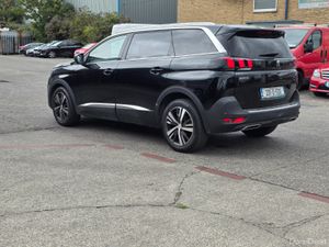 Peugeot 5008 GTLine 1.2 PureTech - Image 2