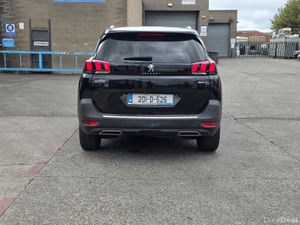 Peugeot 5008 1.2 PureTech - Image 4