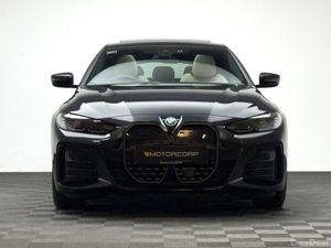 BMW i4 40 M SPORT PRO *SUNROOF* - Image 2